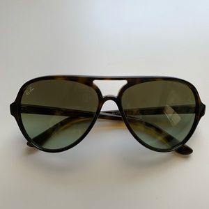 Ray-Ban CATS 5000 Classic | Light Brown